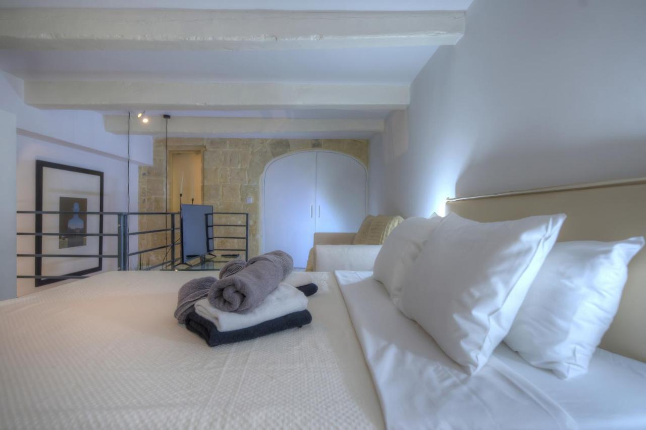 Cute And Modern Duplex Apartment In Ideal Location Rcas1-1 발레타 외부 사진