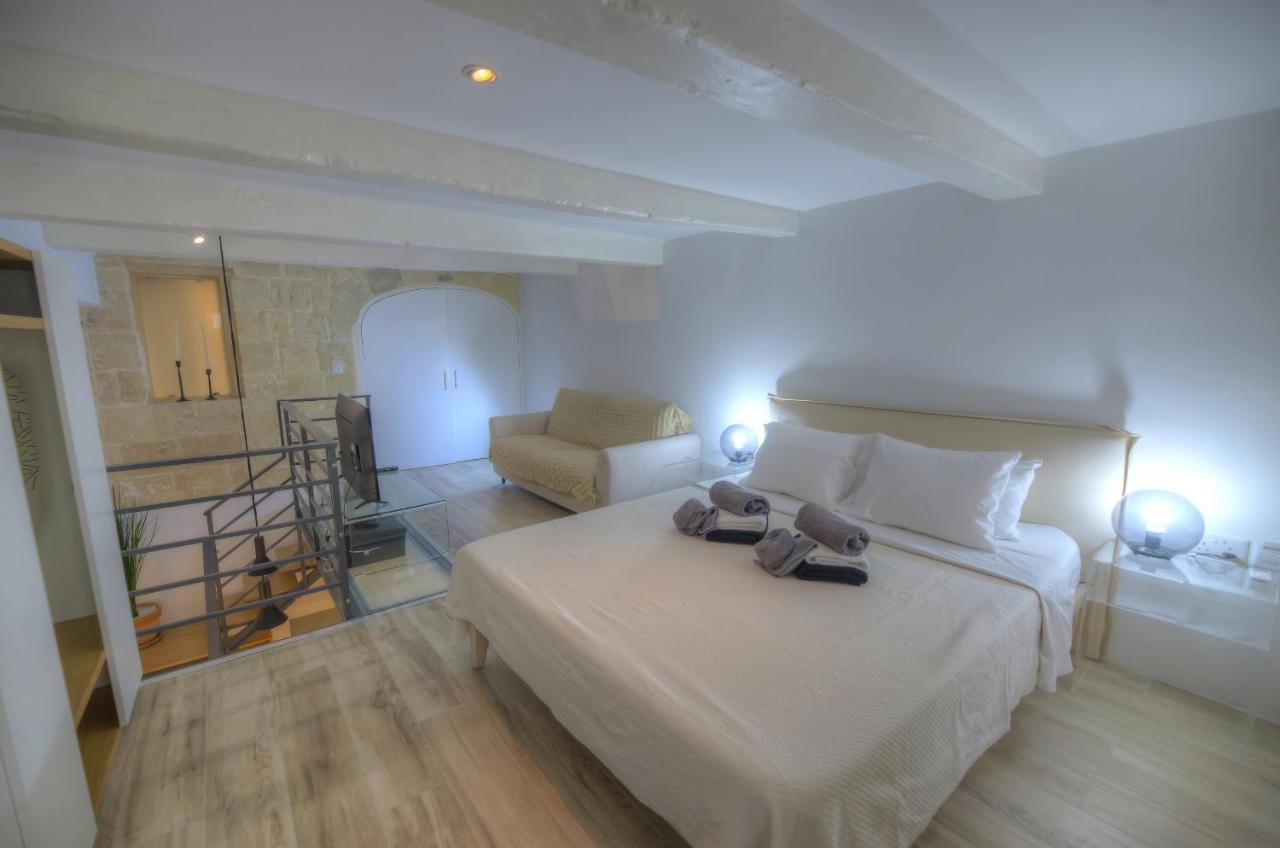 Cute And Modern Duplex Apartment In Ideal Location Rcas1-1 발레타 외부 사진
