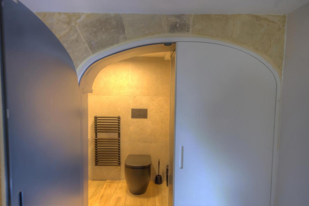 Cute And Modern Duplex Apartment In Ideal Location Rcas1-1 발레타 외부 사진